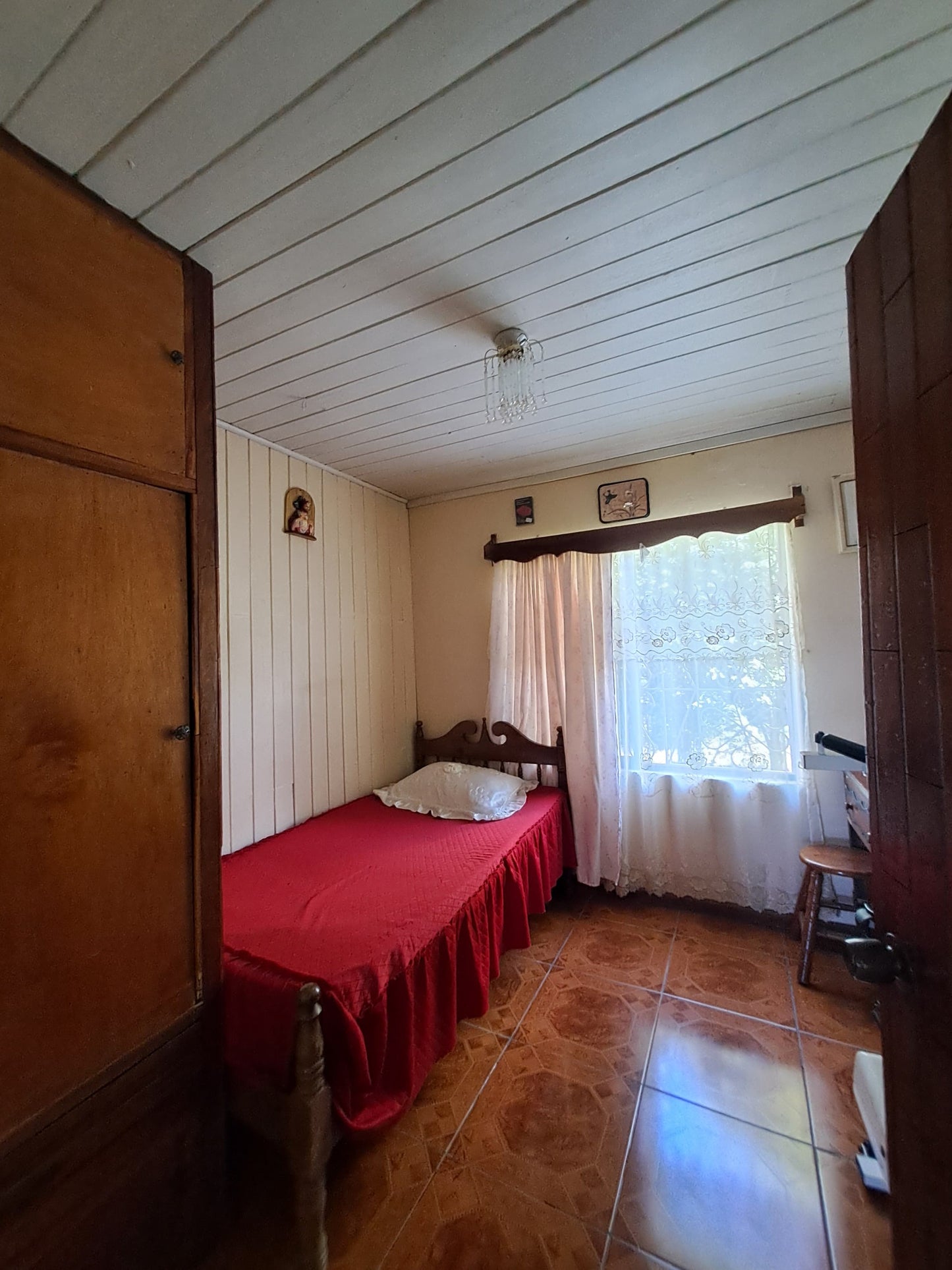 3-2-5 Beautiful house with city views in San Pedro de Sarchí - 1400 m2