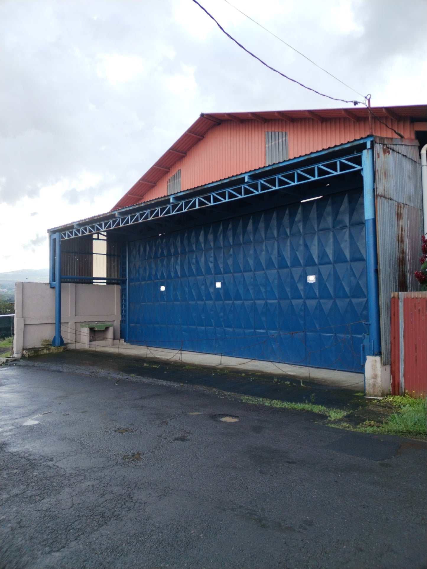 1-59-5 Propiedad comercial en Grecia - 542 m2