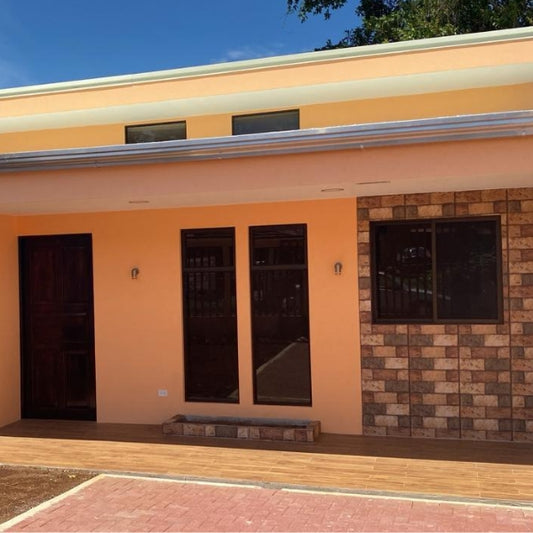 R1-2 Casa en renta en San Roque los Higuerones - $850 mensuales