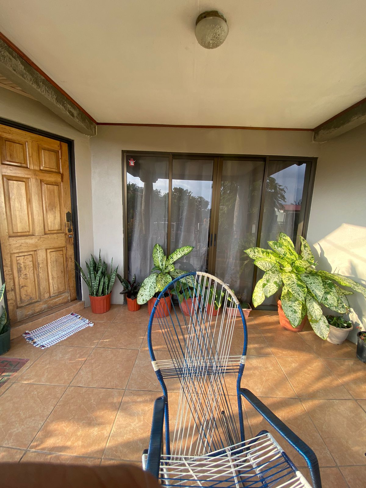 1-46-5 Casa en San Pedro de Sarchí - 270 m2